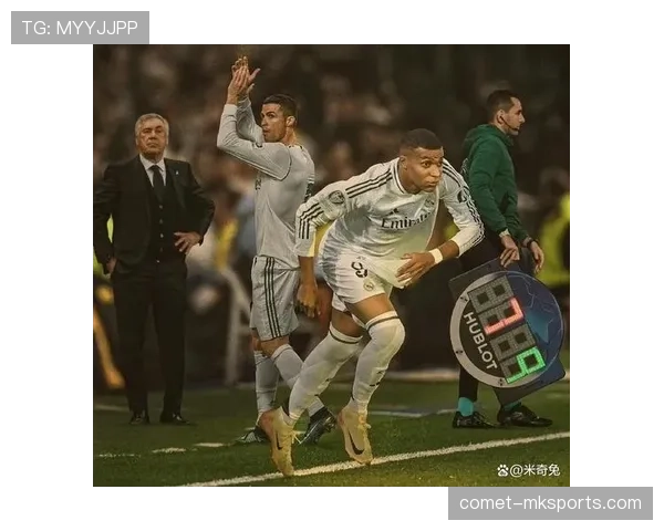 曼联酝酿重磅引援!姆巴佩搭档霍伊伦德 新双箭头搅动英超 曼联酝酿重磅引援!姆巴佩搭档霍伊伦德 新双箭头搅动英超