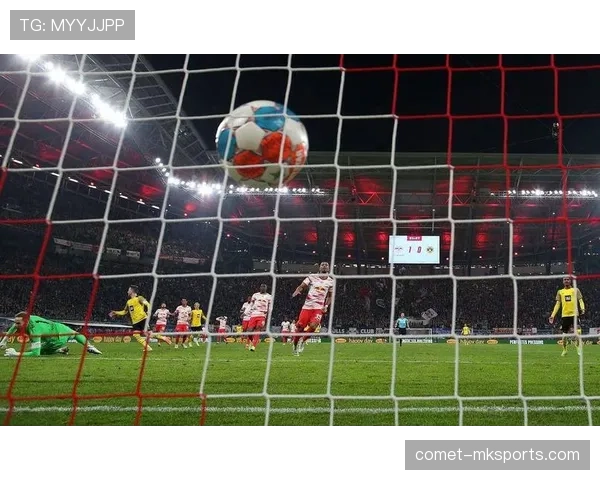 莱比锡红牛新赛季备战全面启动，主帅展望球队前景引关注