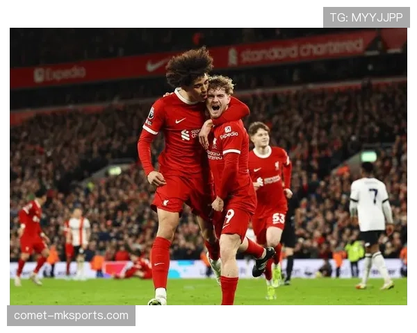 英超争冠格局再起波澜，新赛季黑马浮出水面引关注